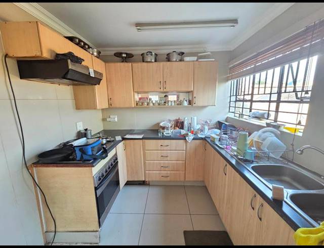 2 BEDROOM PROPERTY TO RENT IN ERASMIA